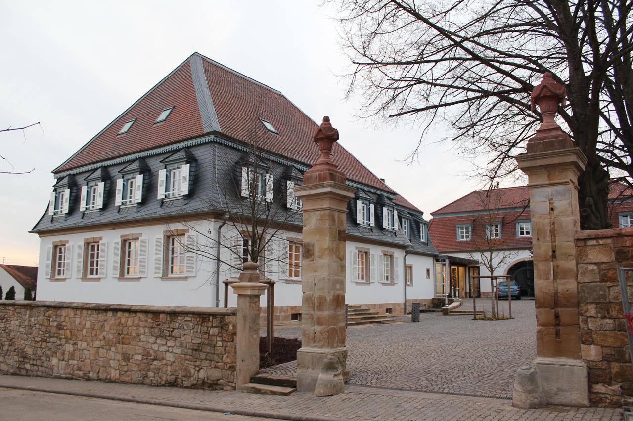 Schlossl Oberotterbach Hotel Steinfeld  Exterior photo
